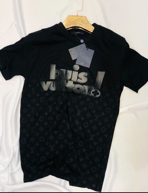 Limited Louis Vuitton Luxury Brand Unisex T-Shirt Gift Hot 2023 PEA31034