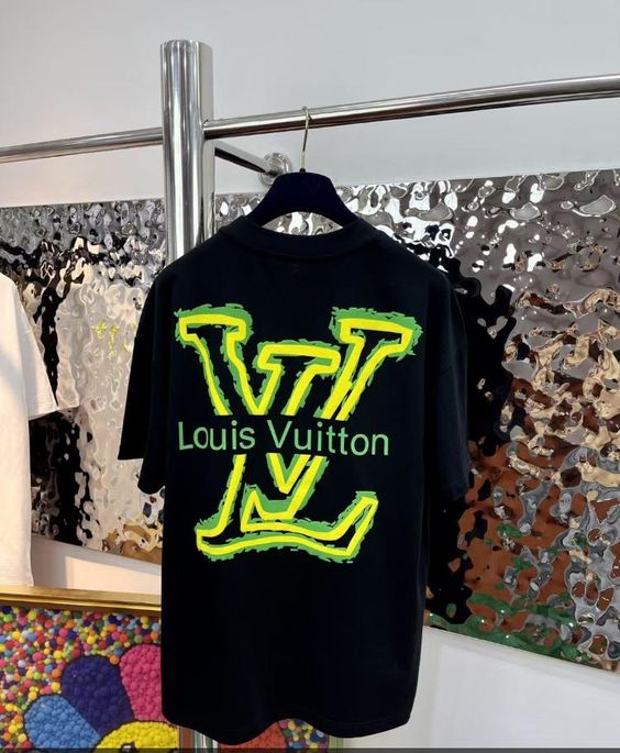 Limited Louis Vuitton Luxury Brand Unisex T-Shirt Gift Hot 2023 PEA31351